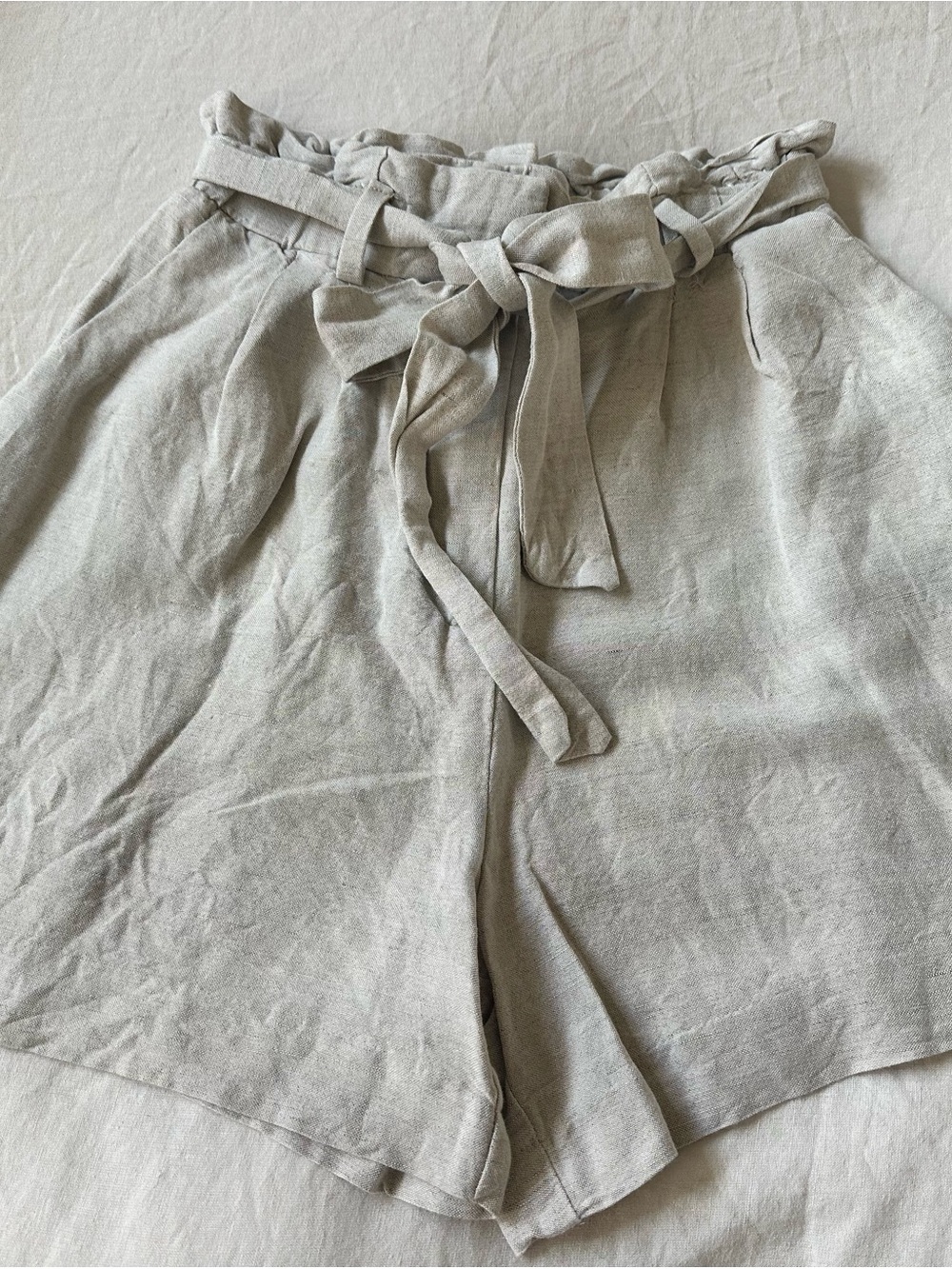 H&M Light Beige Paperbag Waist Linen-Blend Shorts